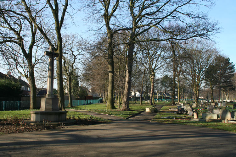 The Cross of Sacrifice in Stockton's Durham Road Cemetery
